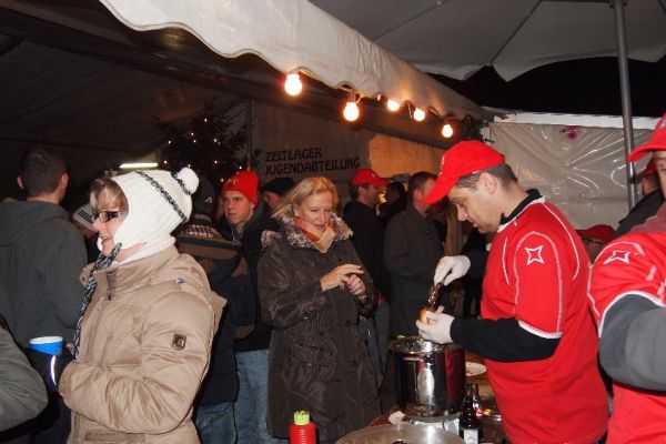 2014-weihnachtsmarkt-268CC46EE6-65F1-A711-99E7-F737A5596795.jpg