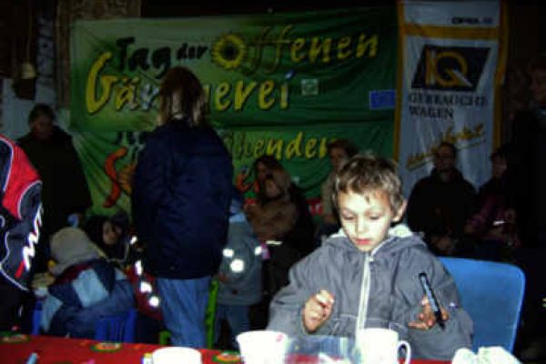 2003weihnachtsmarkt-03C30A66DC-57D4-A153-3A72-1C14B6688697.jpg