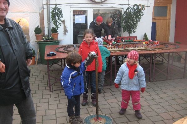 2011-12-10-weihnachtsmarkt-042B286B81-86D9-9C37-7A5F-A9B4FFEFF56E.jpg